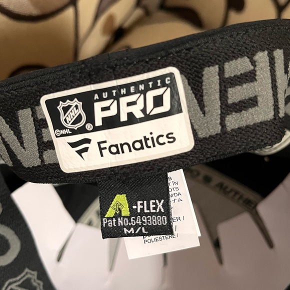 Boston Bruins hat - Picture 4 of 5